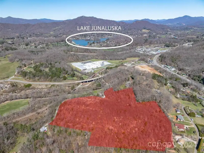 19+ Acres of Unimproved Land with Long Range Views in Waynesville, Nc