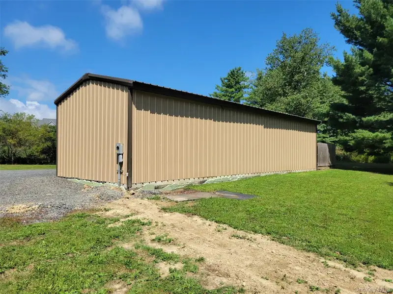 Versatile 1,200 Sq. Ft. Workshop with Overhead Doors in Campbell Hall