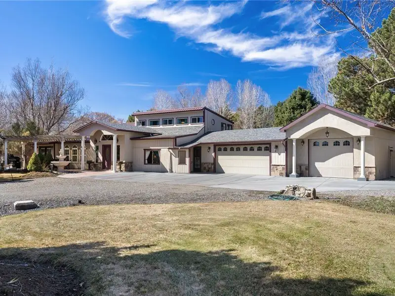 Danwalt Gardens: Event Venue with Botanical Gardens and 3 Residential Homes in Billings, Mt