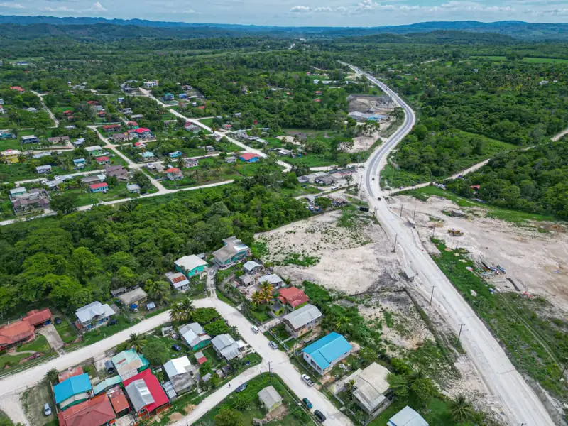 Versatile Residential/commercial Property in Kontiki Area, San Ignacio