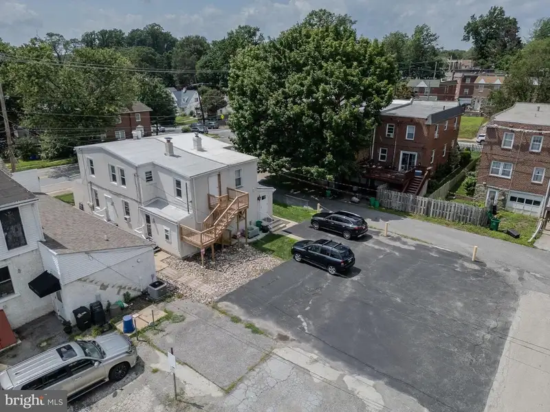 Updated Twin Office Building in Media Boro with Versatile Dual-level Space