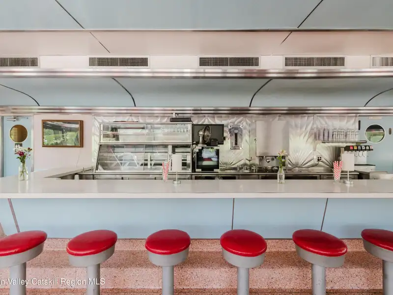 Mixed-use Commercial Property with Vintage Diner and Deli in Elizaville, Hudson Valley