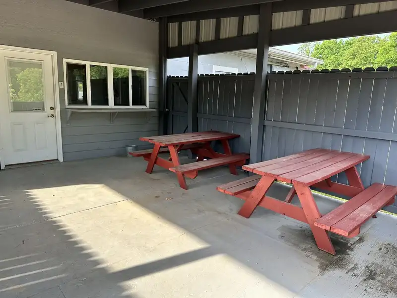 Commercial Restaurant with Rv Hookups and Additional Lot Near I-40 Exit 152