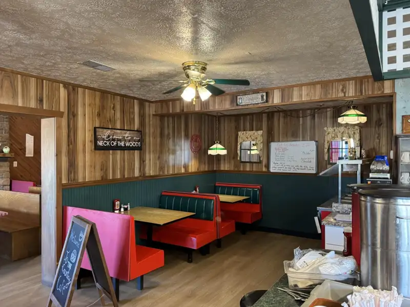 Established Family Restaurant with Drive-thru Near Lake Cumberland Marina