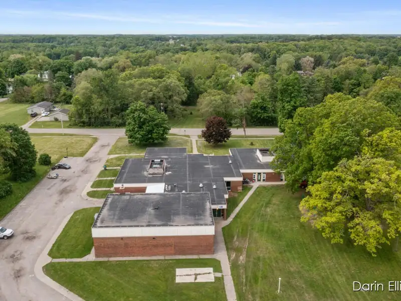 Versatile 15,000+ Sq Ft Mixed-use Building with Apartments and Office Spaces
