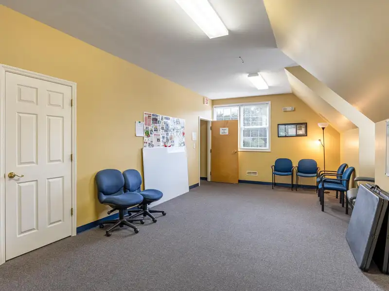 Medical Office Space for Lease in Cleveland, Tn – 12 Exam Rooms and Additional Features