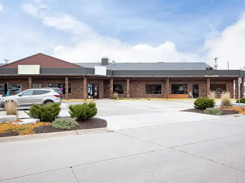Versatile 9,236 Sq Ft Retail Property for Sale in Prime Location with Ample Parking
