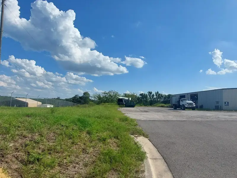 Commercial Property with Warehouse and 10.94 Acres on High-traffic State Rd 46, Mount Dora