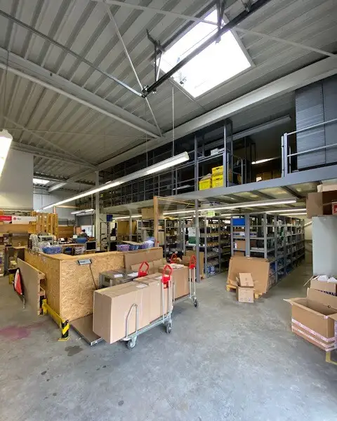 Versatile Commercial Property for Manufacturing/warehousing with Ample Office Space in Prime Location