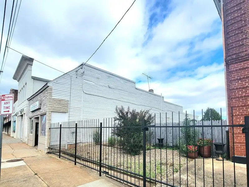 Historic Commercial Storefront in Rivermont District with Ample Office and Storage Space