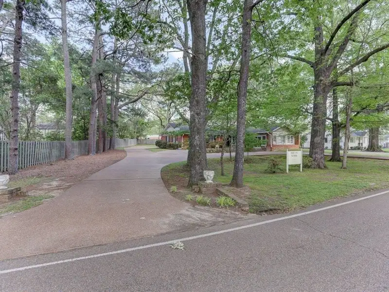Commercial Property for Sale in Germantown with Main Building and Additional Structure