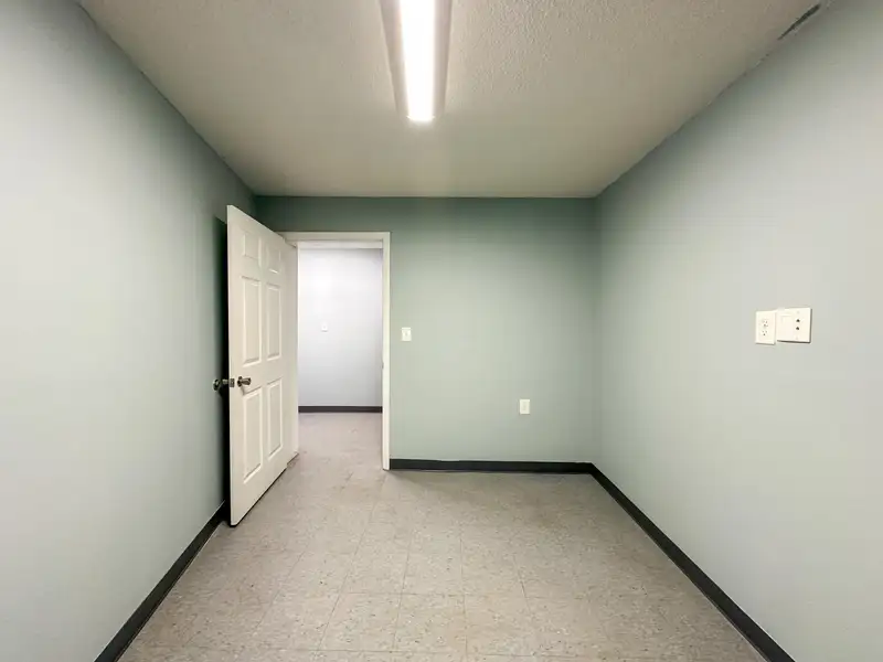 Versatile Commercial Property on Highway 25 N, Corbin with Showroom and Office Spaces