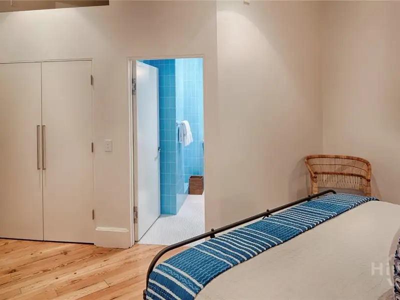 Chic 2-story Mixed-use Building in Prime Location with Commercial Space and Urban Loft