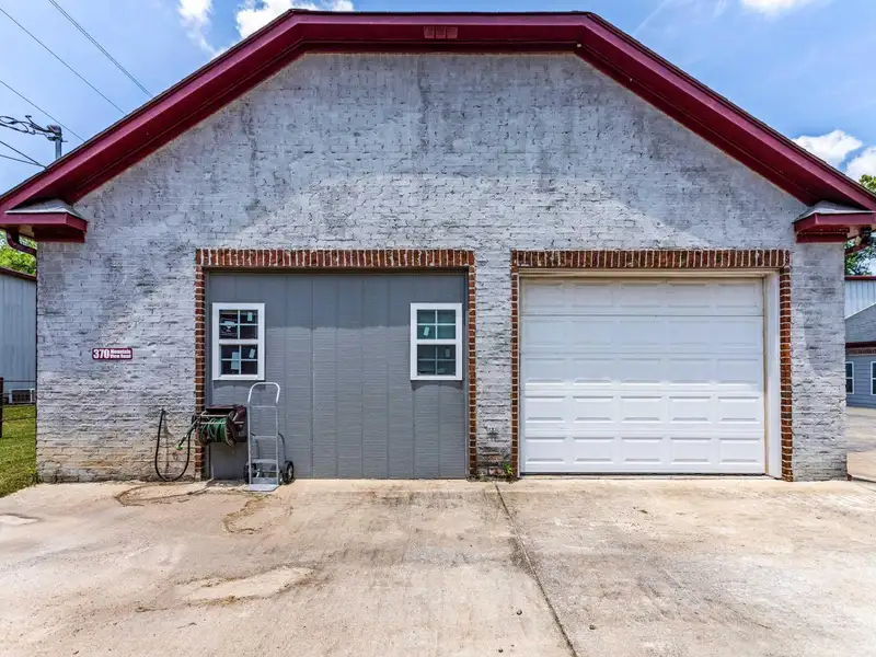 Commercial Property with Room to Expand, Prime Location at New Reduced Price