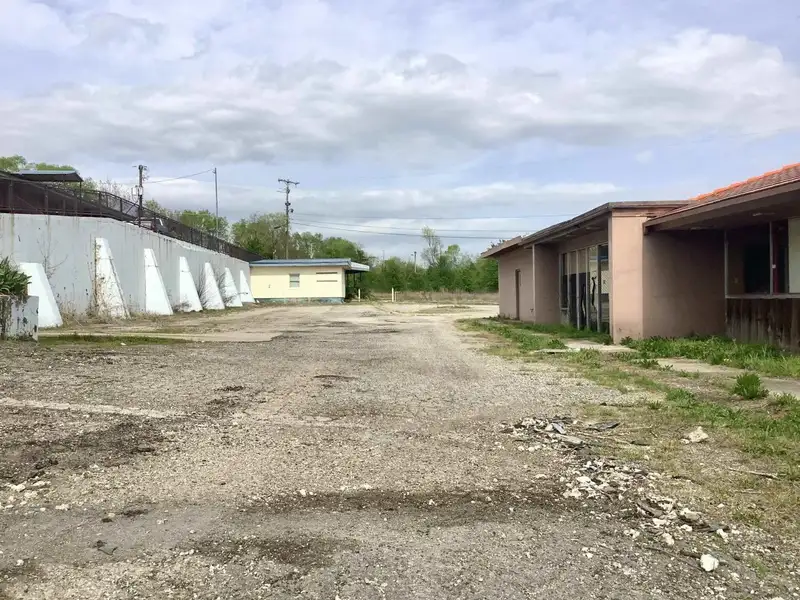 16.03 Acres of Commercial Land Near Magic Springs Theme Park