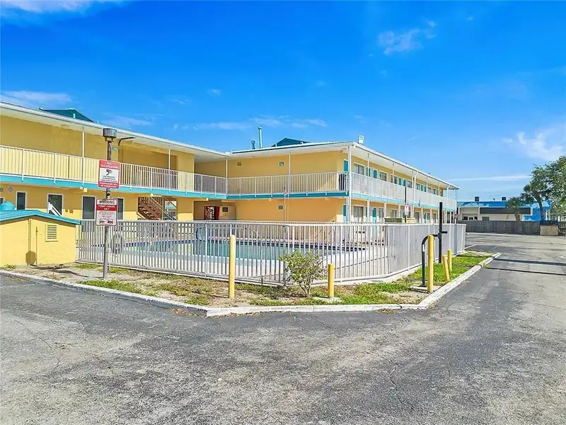 Independent Economy Hotel in Prime Location, St. Petersburg with 65 Keys and Redevelopment Potential