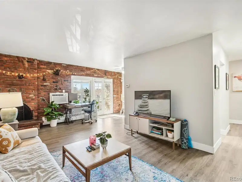 39-unit Multifamily Investment in Capitol Hill, Denver with City and Mountain Views