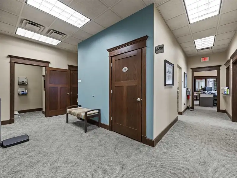 Turnkey 3,073 Sf Medical Office Suite for Sale or Lease in Prime Location