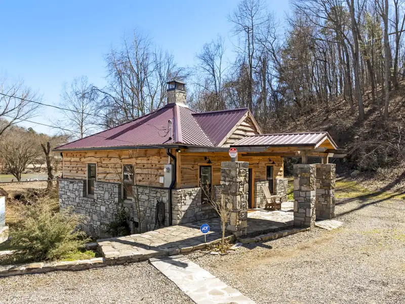 Renovated 1920s Bungalow with River Views and Short-term Rental Potential Near Downtown Asheville