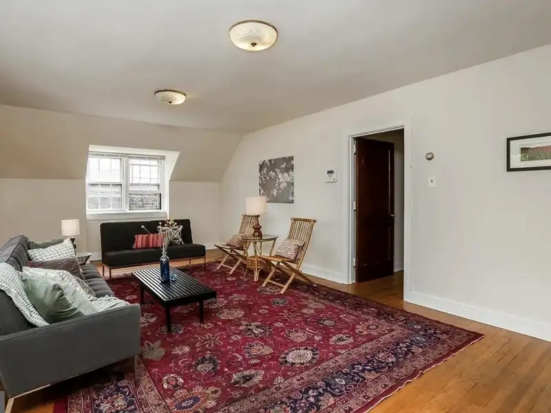 Mixed-use Commercial Property with Office, Garage, and Apartment in Flourtown