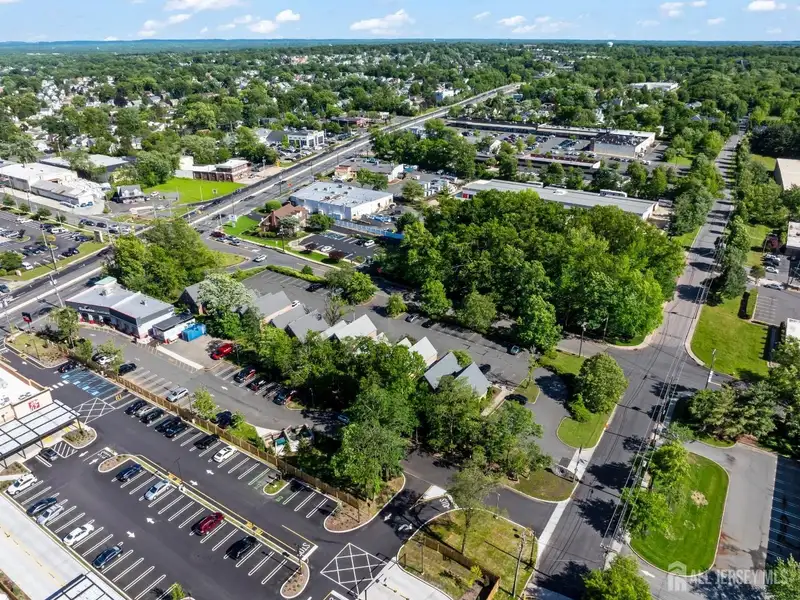 Renovated 3,345 Sf Medical Condo in Ferris Plaza, East Brunswick