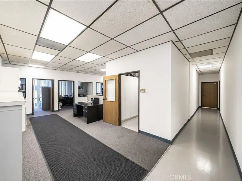 Versatile 21,447 Sq Ft Industrial/office Property in Orange's Thriving Commercial District
