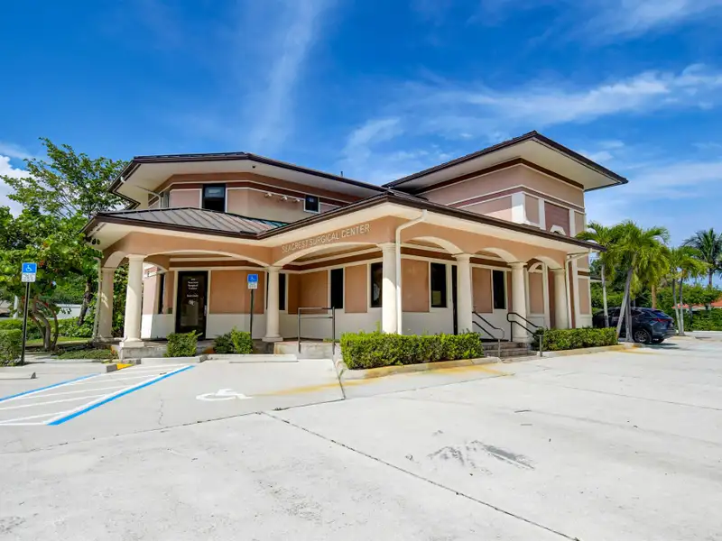 Turnkey 1,800 Sf Medical Office in Boynton Beach Near Baptist Hospital