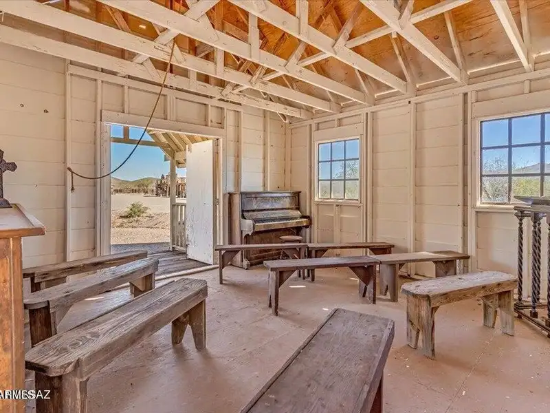 Unique Old West Movie Set and Museum in Gammons Gulch