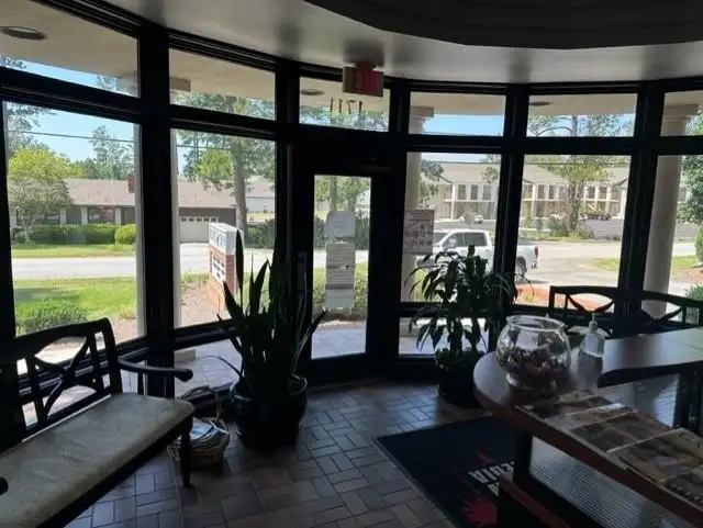 Versatile Commercial Property with Office Space Near I-75 in Valdosta's Business Hub