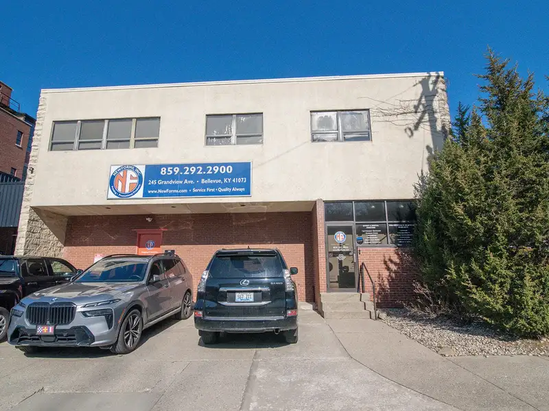 Versatile 10,000 Sq Ft Warehouse and Office Space with Parking in Prime Location