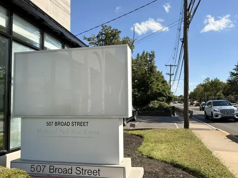 2,500± Sq Ft 2nd Floor Commercial Space for Lease on Broad Street, Shrewsbury