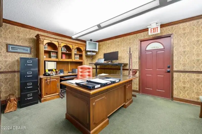 Class a Office Building with River Views in Ormond Beach, Ideal for Dual Businesses