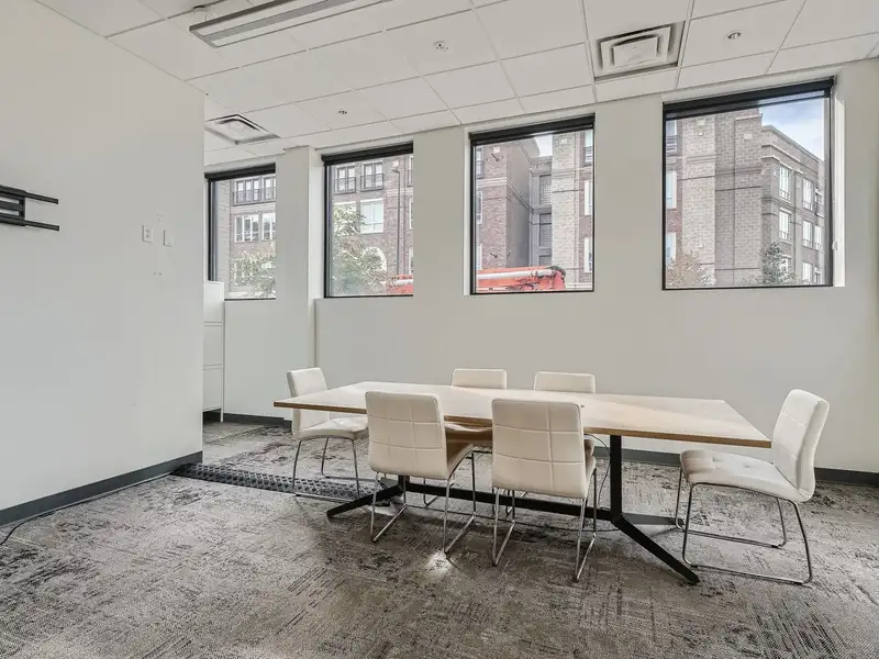 Fully-leased Culinary Investment: 10 Kitchen Stations in Central Location