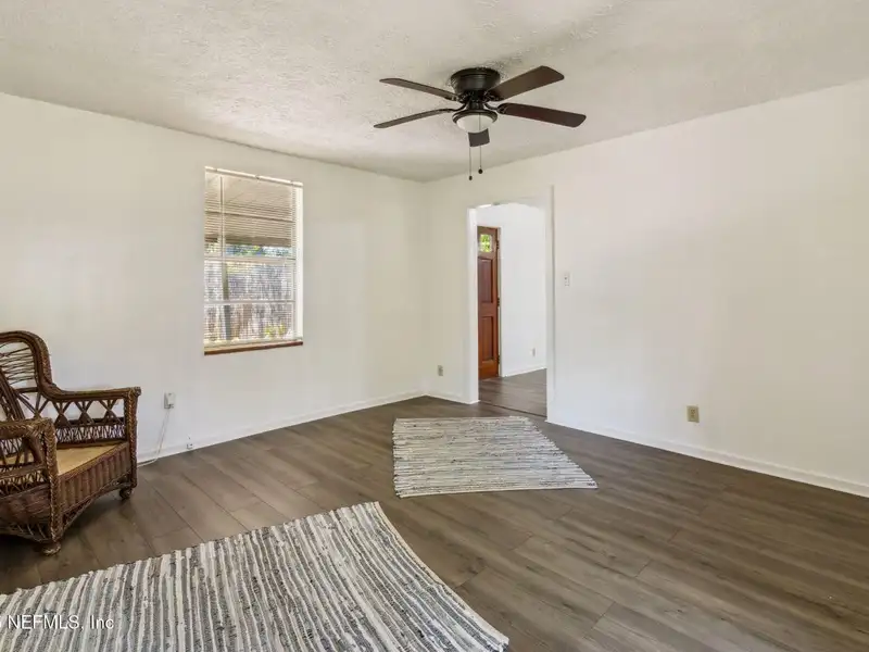 Historic Surf Shop with Rental Bungalow in North Florida, Ccg-2 Zoned