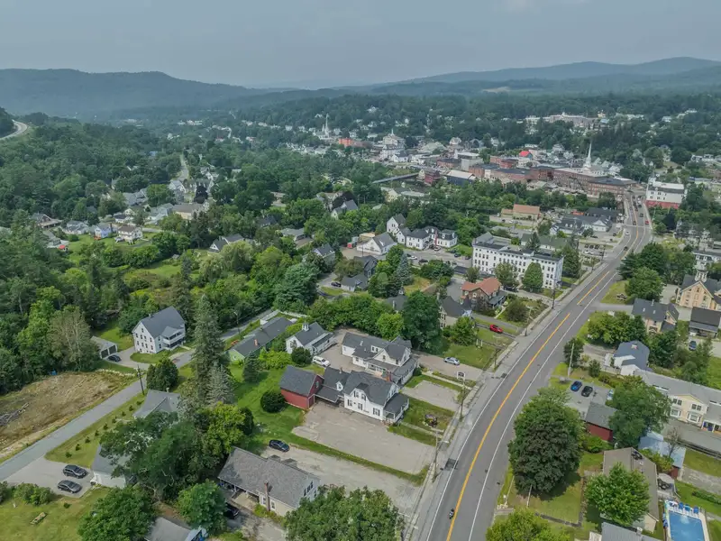 Versatile Mixed-use Property on Cottage Street, Littleton with Office Spaces and Barn