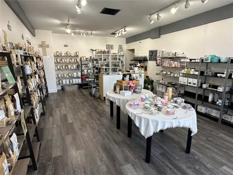 Retail Unit for Lease in High-traffic Old Town Square, Steamboat Springs