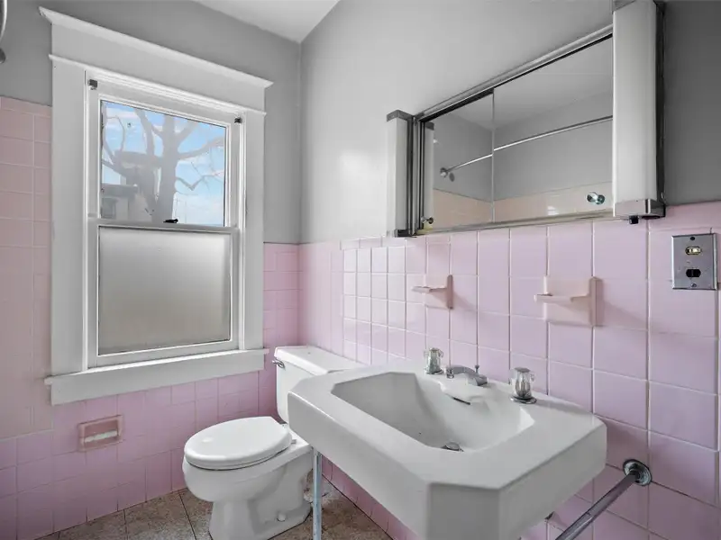 Versatile Live-work Property on High-traffic Route 9w in Catskill, Ny