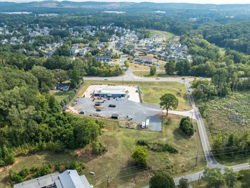 Versatile 8,000 Sf Industrial Facility on 5 Acres with Prime Hwy 41 Frontage