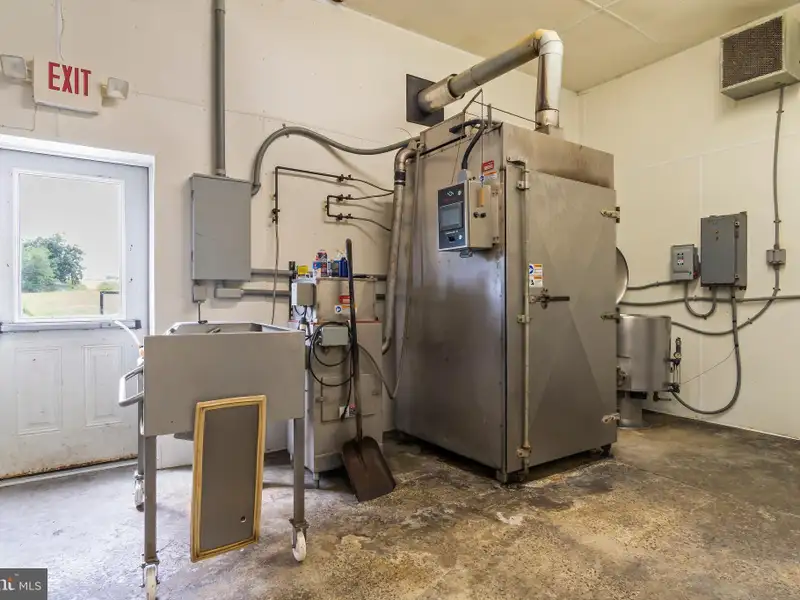 Established Meat Market and Processing Facility on 7 Acres Near Raystown Lake