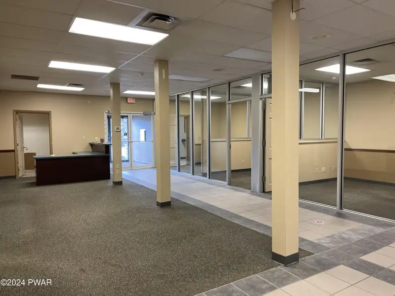 26,000 Sq Ft Commercial Building on 3.27 Acres in Northern Poconos