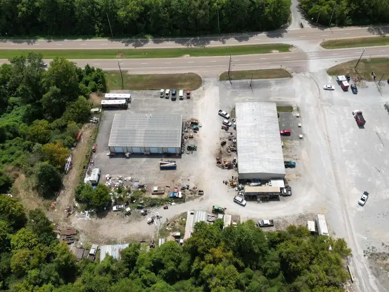 Commercial Steel Buildings in Jackson's Industrial Airways Area with High Wind Rating