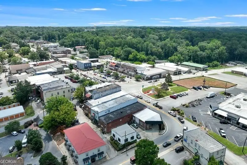 Versatile Commercial Building in Prime Downtown Clarkesville Location