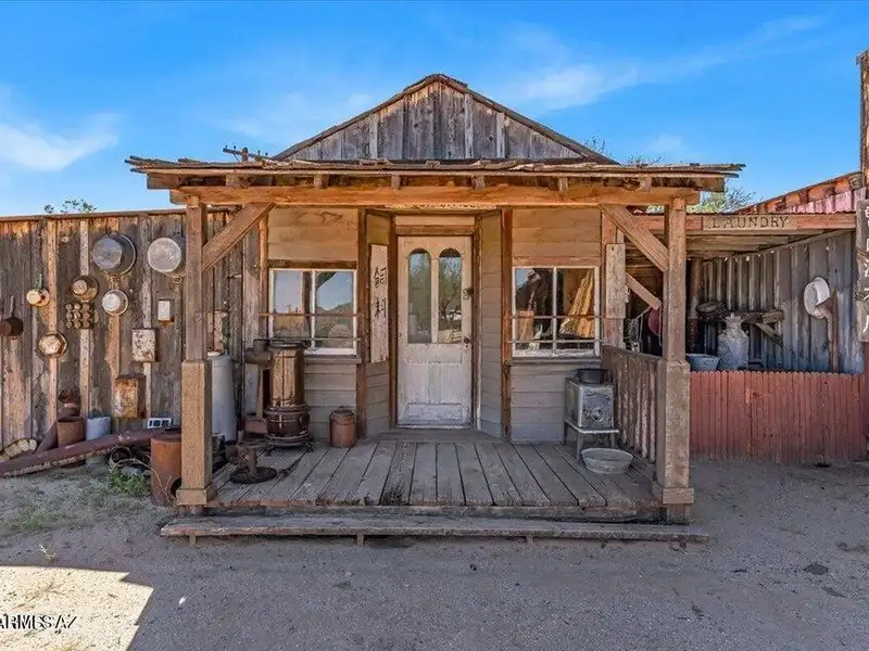 Unique Old West Movie Set and Museum in Gammons Gulch