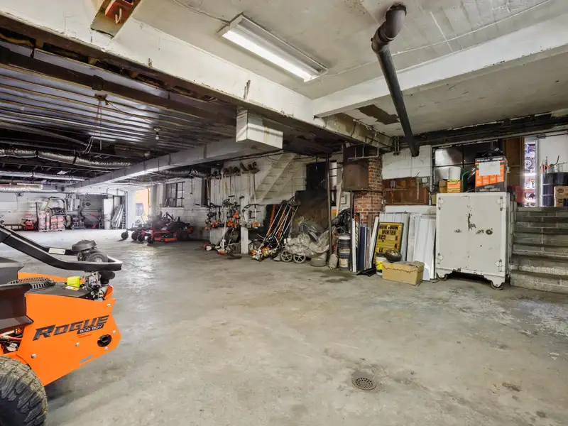 Versatile 9,940 Sq Ft Mixed-use Building on Congress Street, New Market, Shenandoah Valley