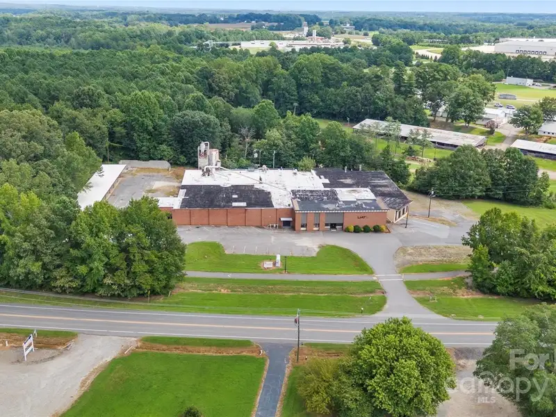 Almost 6 Acres Commercial Opportunity in Growing Troutman, Nc with Flexible Zoning Potential