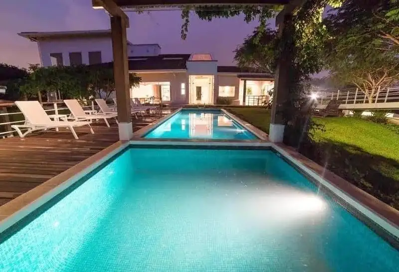 Asclepios Hotel: Profitable 12-bedroom Investment in Tambor, Alajuela with Sustainable Features