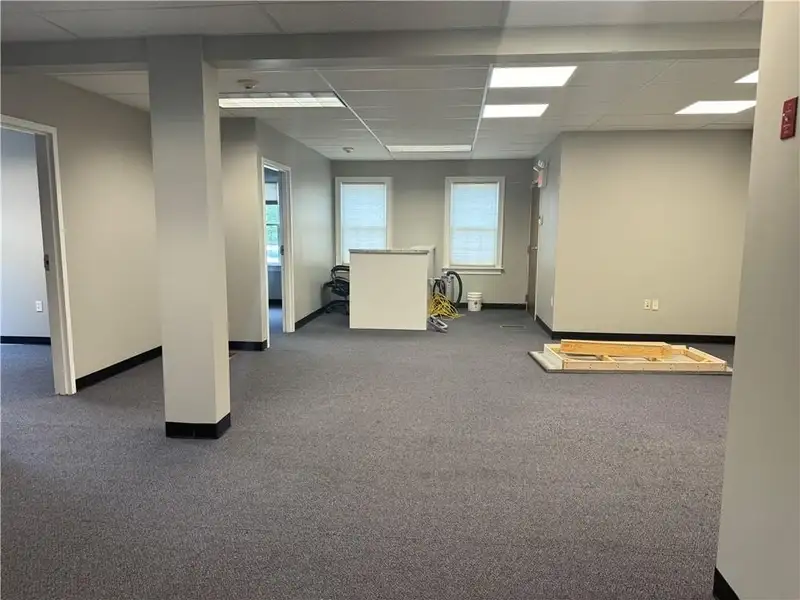 Commercial Office Space for Lease in Prime Cumberland Location - 1,260 Sq Ft Suite