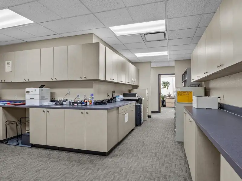 Free-standing 12,360 Sq. Ft. Commercial Building in High-traffic Location