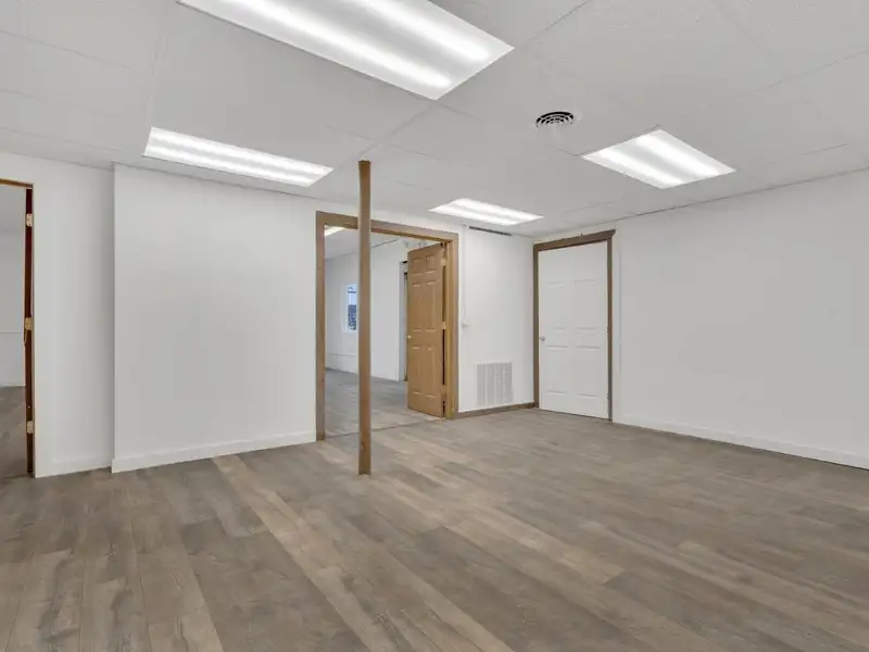 Free Standing 2080 Sqft Commercial Building in Prime B-1 Location Near Cedar Lake