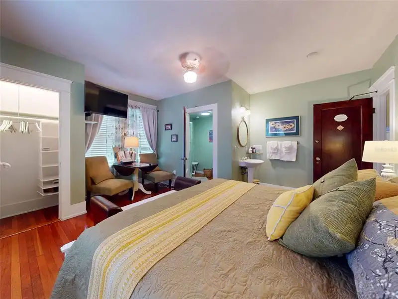 Historic 1912 Home and Bed & Breakfast in Downtown Daytona Beach